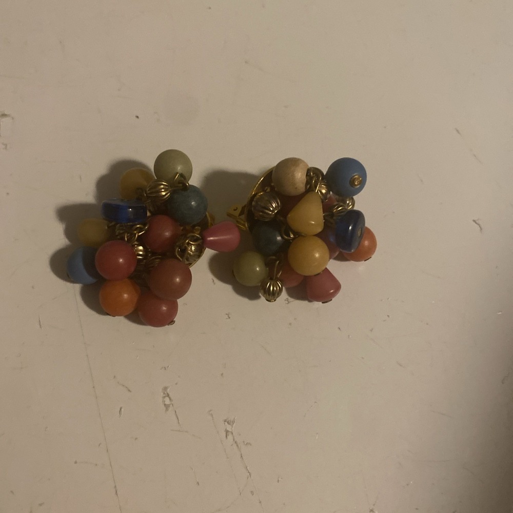 Vintage Multi Color Cluster Clip On Earrings